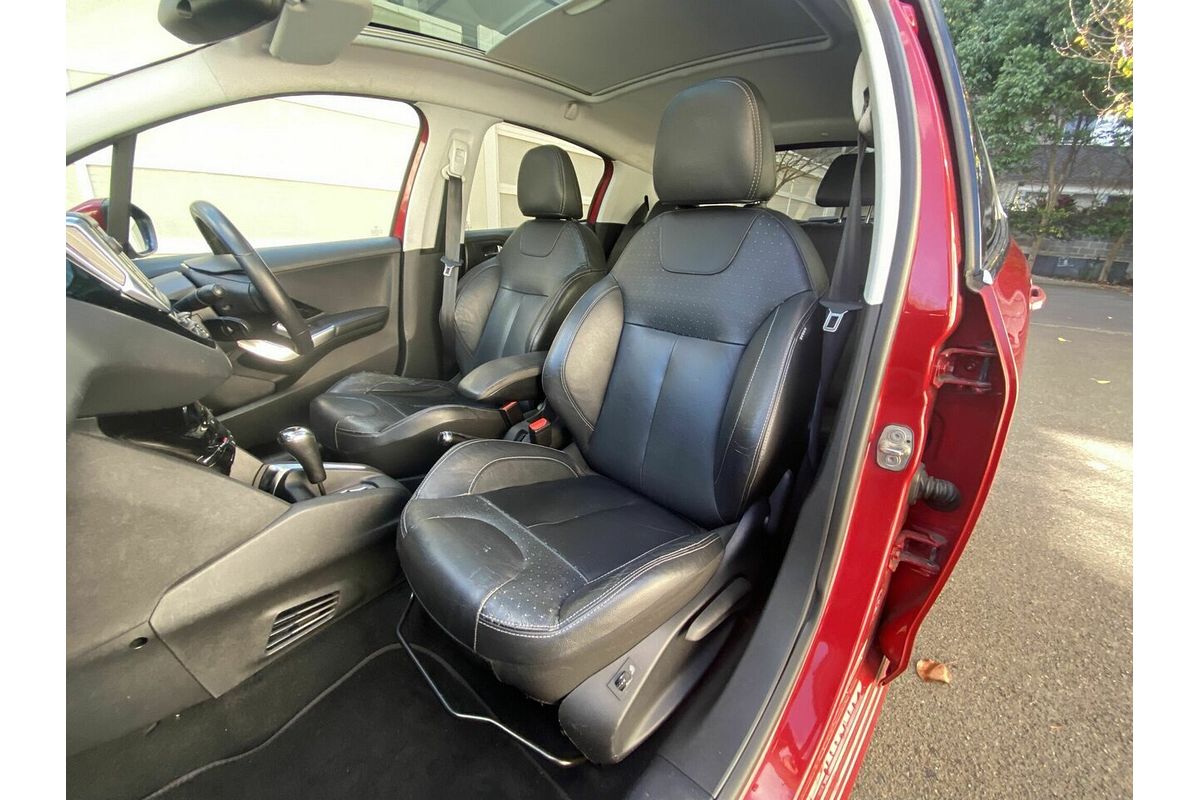 2014 Peugeot 208 Allure Premium A9