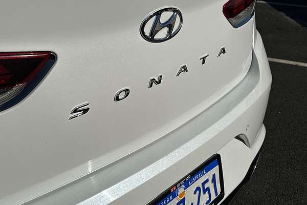 2018 Hyundai Sonata Active LF4