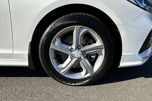 2018 Hyundai Sonata Active LF4