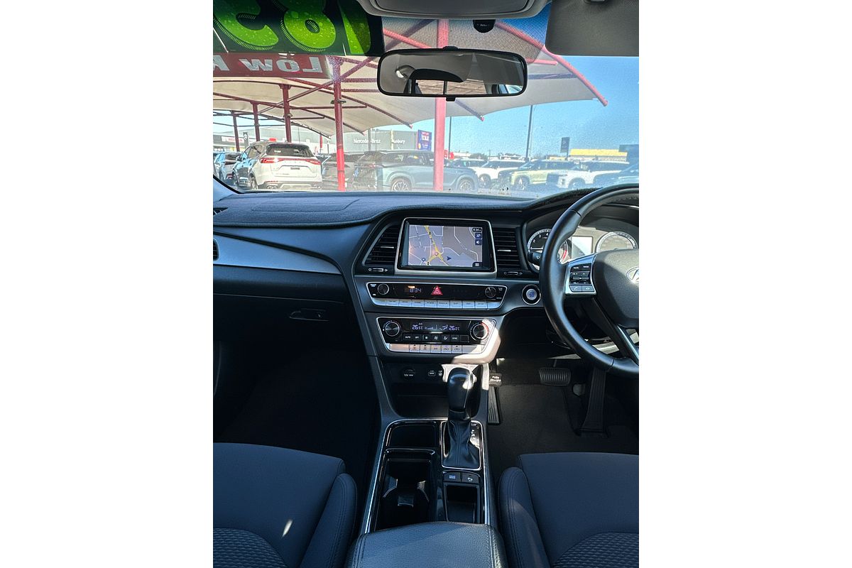 2018 Hyundai Sonata Active LF4