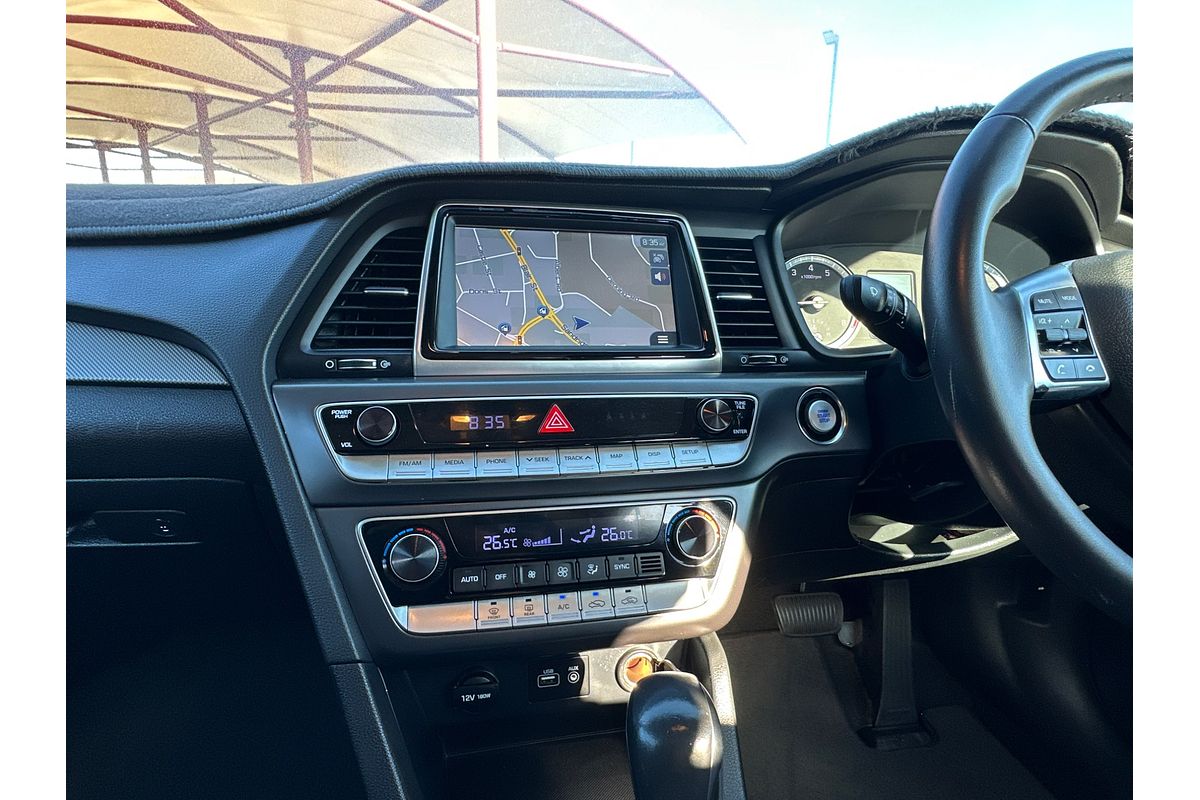 2018 Hyundai Sonata Active LF4