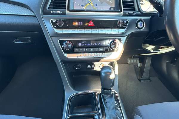 2018 Hyundai Sonata Active LF4