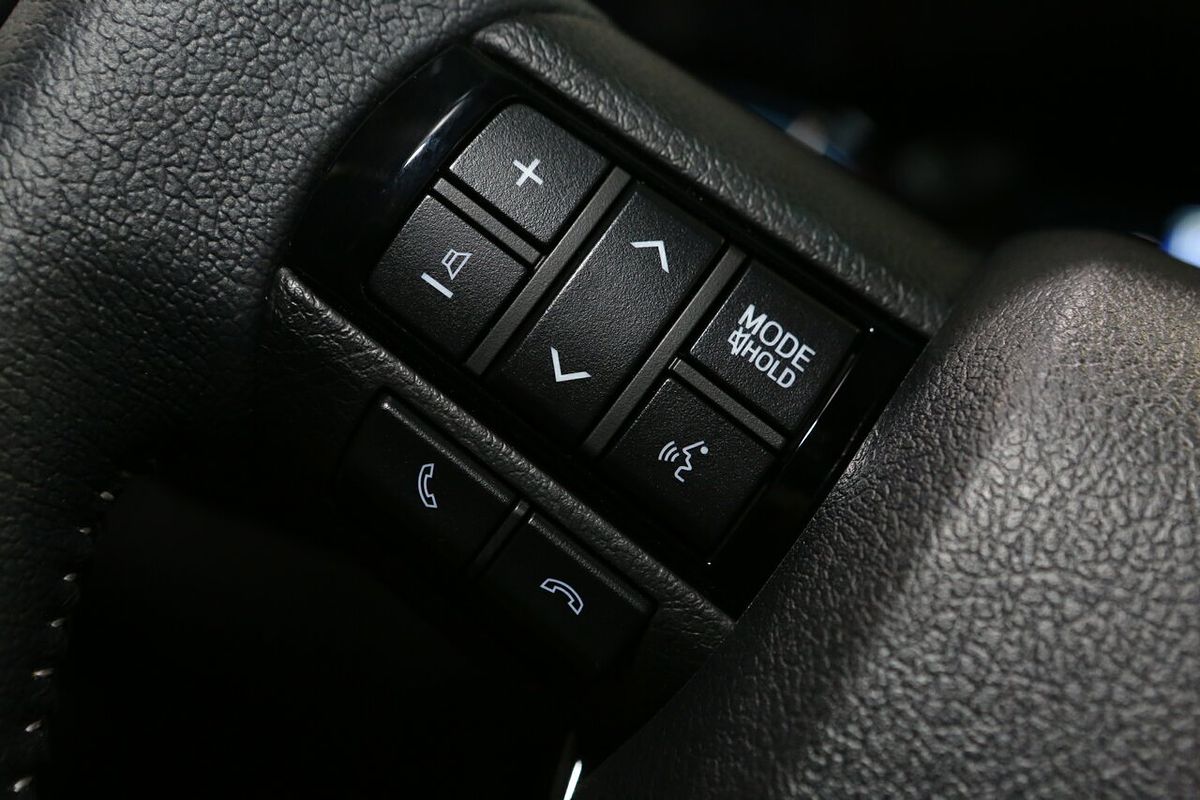 2025 Toyota Hilux Rogue 48V GUN126R 4X4