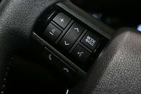 2025 Toyota Hilux Rogue 48V GUN126R 4X4