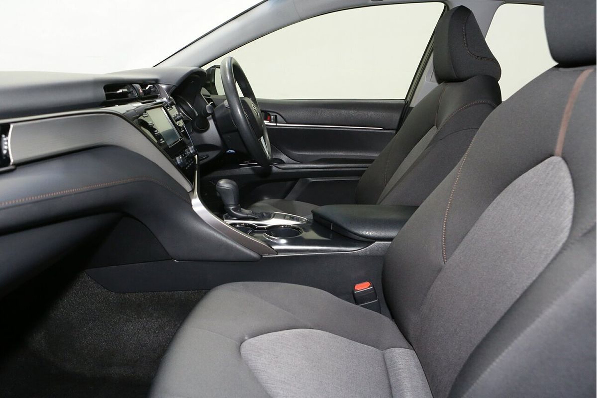2019 Toyota Camry Ascent ASV70R