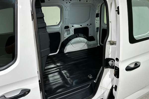 2023 Volkswagen Caddy TSI220 5 LWB