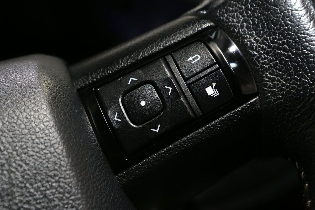 2019 Toyota Hilux SR5 GUN126R 4X4