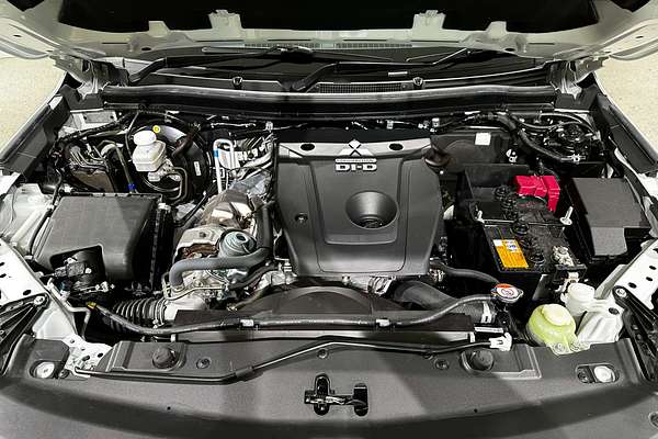 2023 Mitsubishi Pajero Sport GSR QF