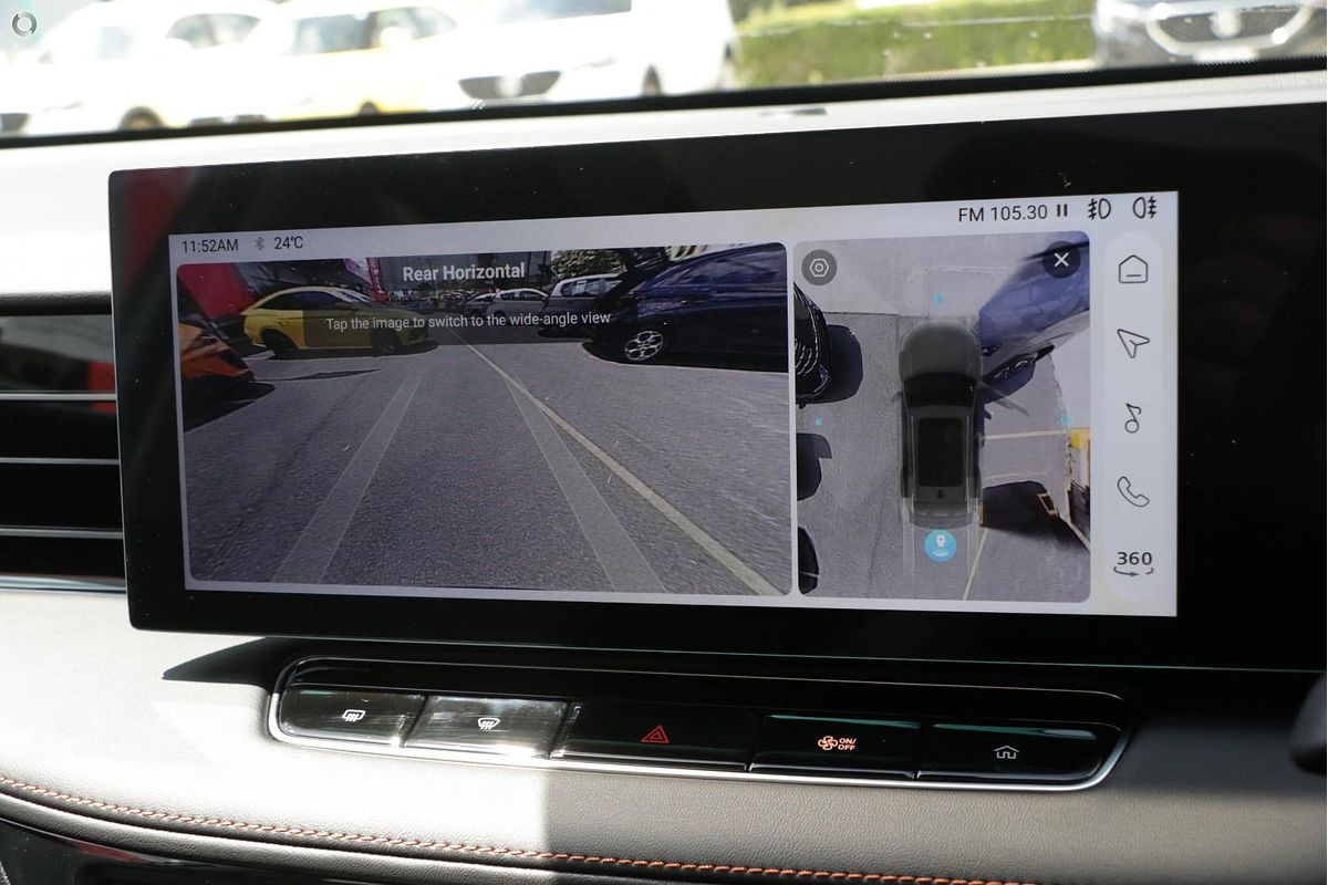 2025 MG HS Essence AS33