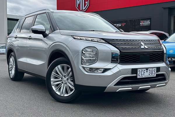 2022 Mitsubishi Outlander LS ZM