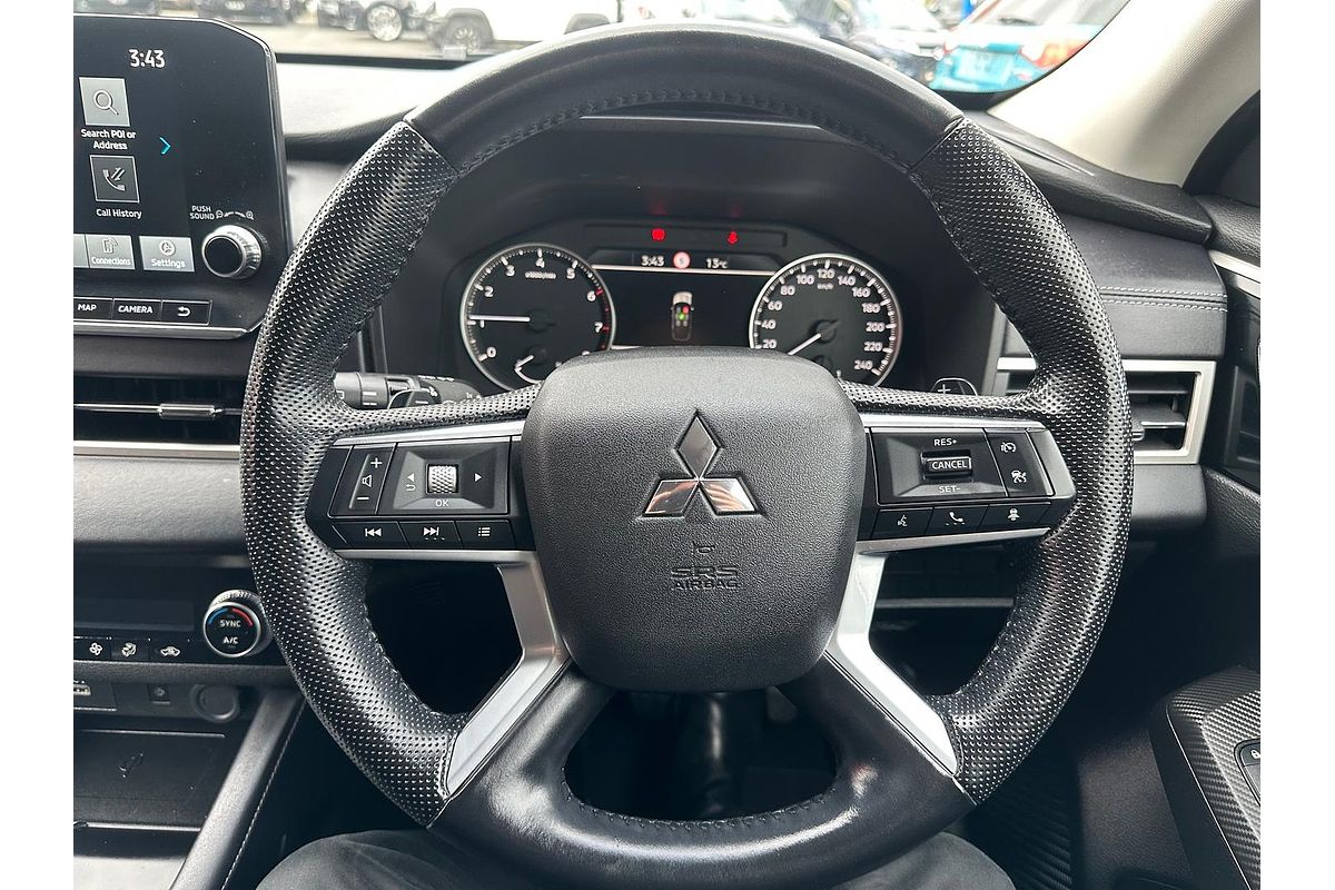 2022 Mitsubishi Outlander LS ZM