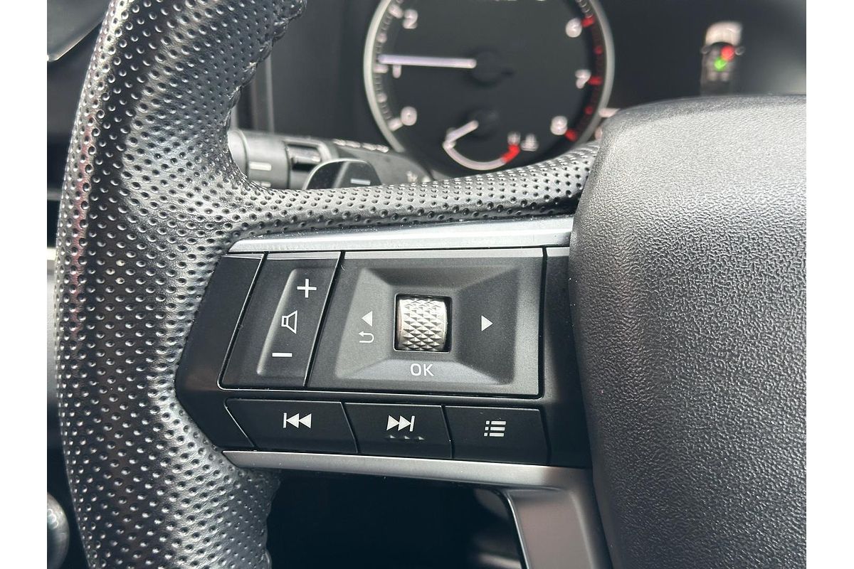 2022 Mitsubishi Outlander LS ZM