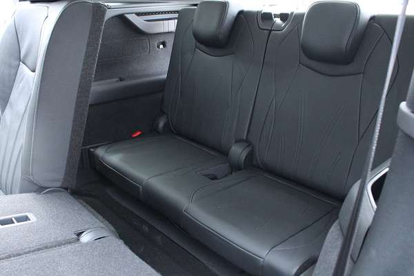 2025 Volkswagen Tayron 150TSI Elegance R4