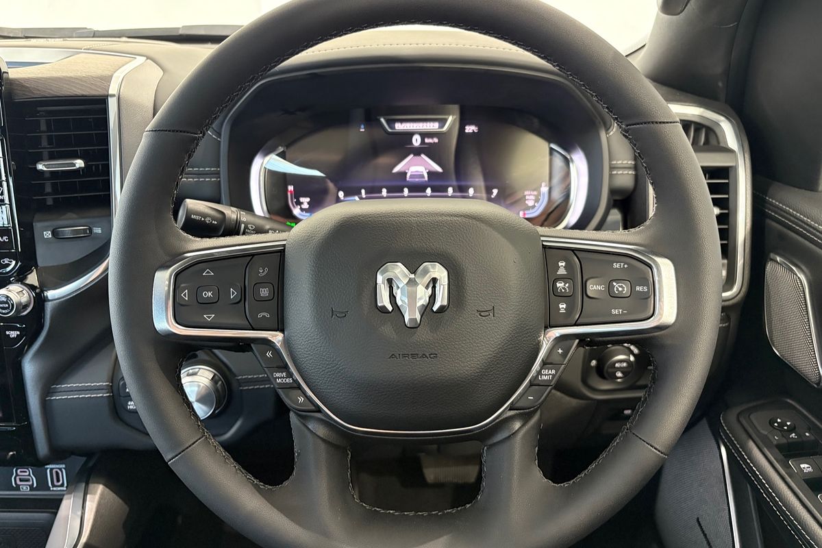 2025 RAM 1500 Laramie Sport Hurricane SO RamBox DT 4X4 SWB