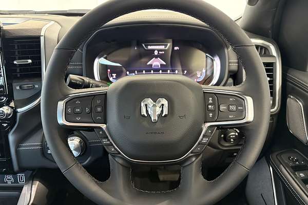 2025 RAM 1500 Laramie Sport Hurricane SO RamBox DT 4X4 SWB
