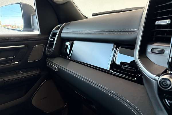 2025 RAM 1500 Laramie Sport Hurricane SO RamBox DT 4X4 SWB