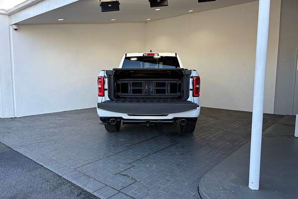 2025 RAM 1500 Laramie Sport Hurricane SO RamBox DT 4X4 SWB