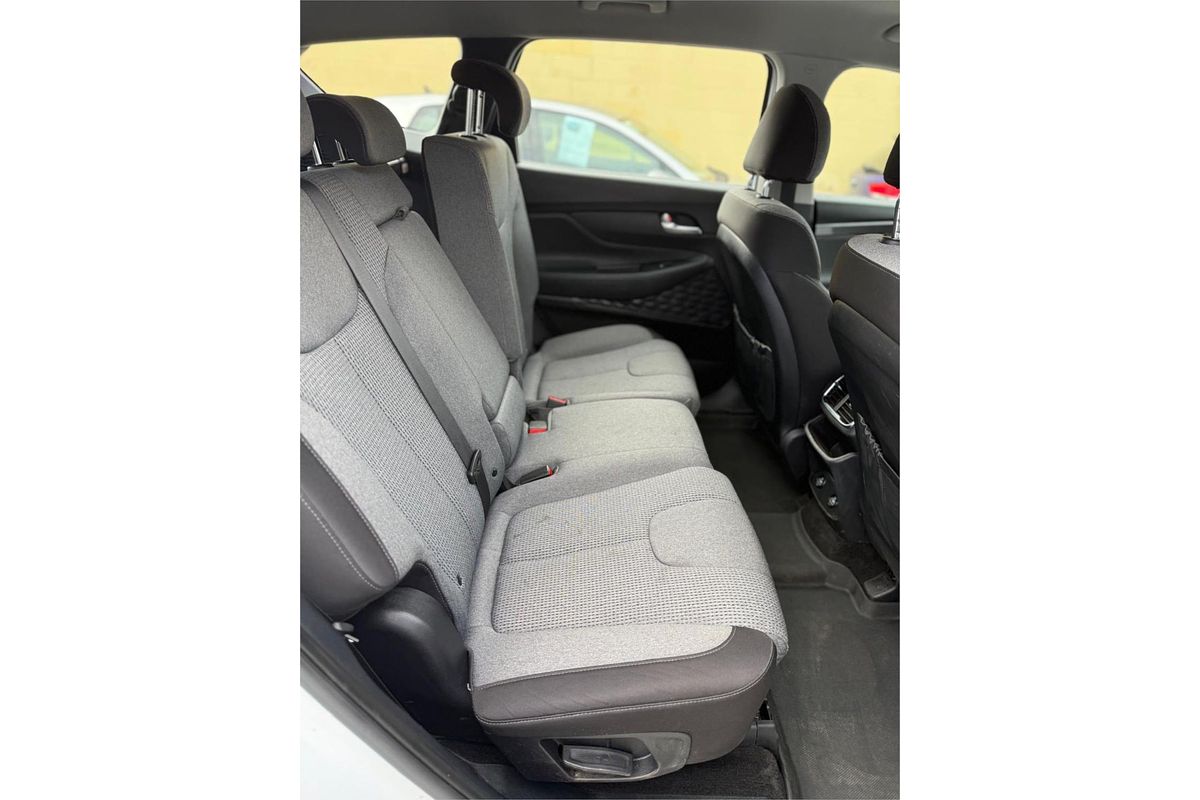 2022 Hyundai Santa Fe TM.V4