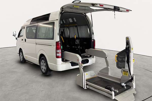 2013 Toyota Hiace Welcab