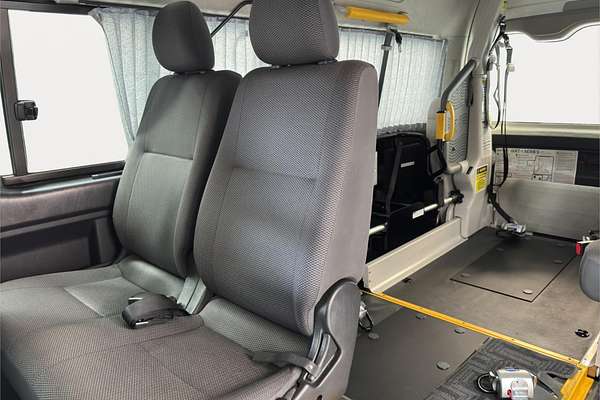 2013 Toyota Hiace Welcab