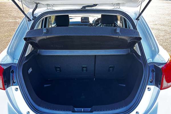 2015 Mazda 2 Genki DJ Series