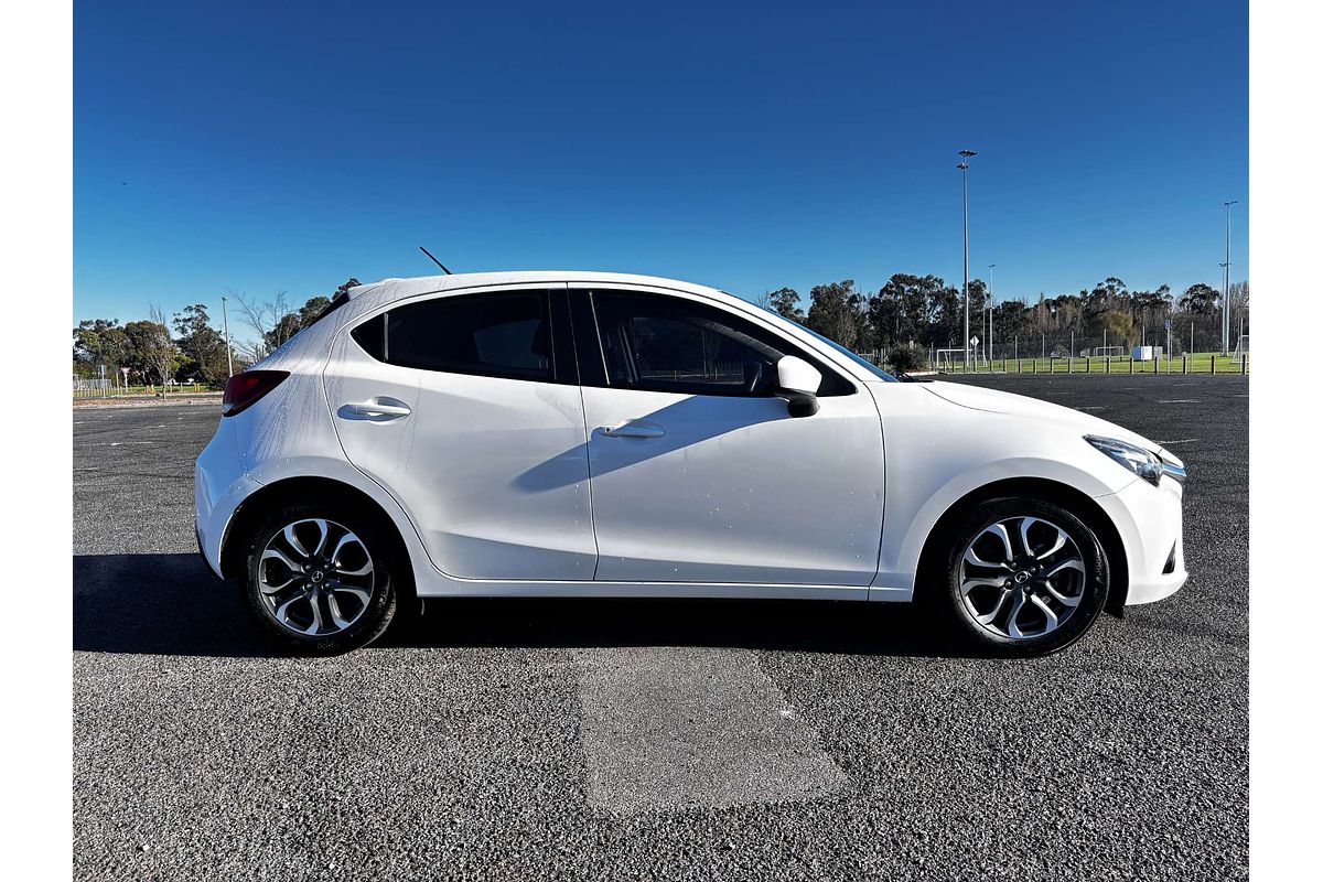 2015 Mazda 2 Genki DJ Series
