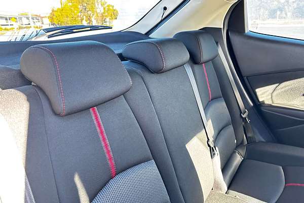 2015 Mazda 2 Genki DJ Series