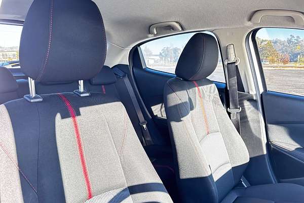 2015 Mazda 2 Genki DJ Series