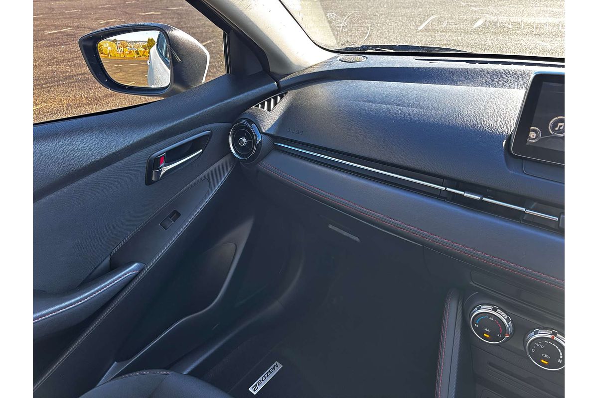 2015 Mazda 2 Genki DJ Series