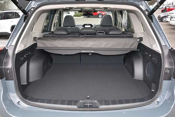 2025 Subaru Forester 2.5i-S S5