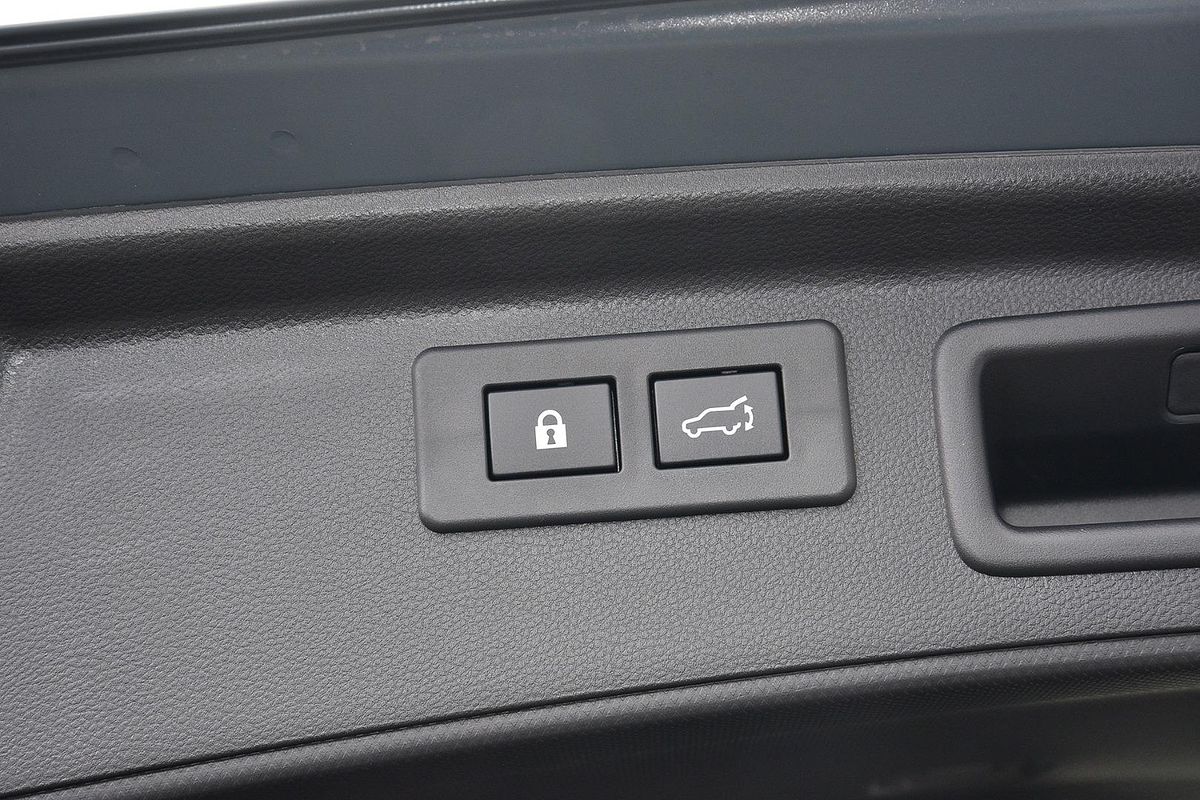 2025 Subaru Forester 2.5i-S S5