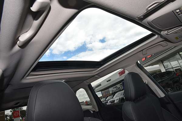 2025 Subaru Forester 2.5i-S S5