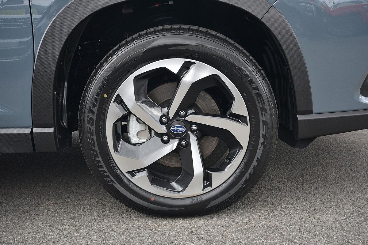 2025 Subaru Forester 2.5i-S S5