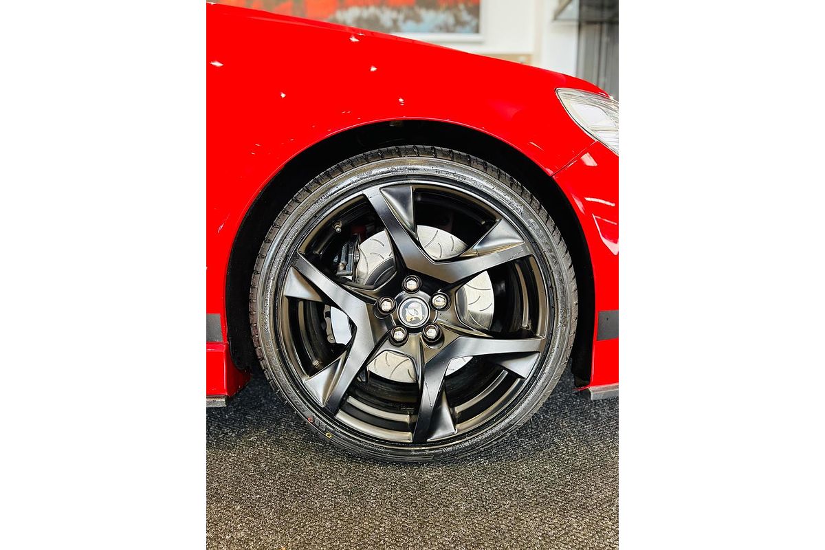 2016 Holden Clubsport R8 SV Black GEN-F2