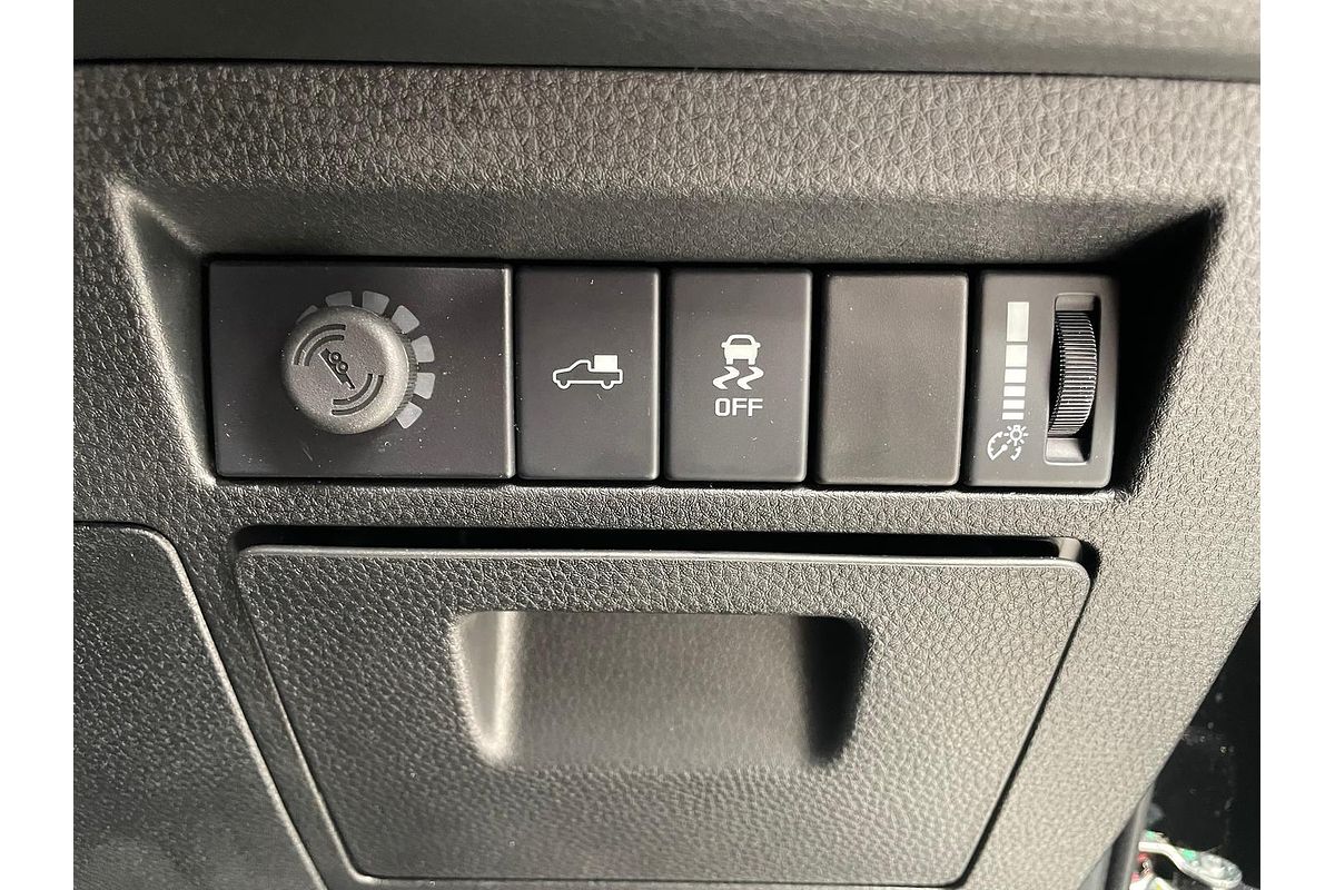 2025 Mazda BT-50 SP TF 4X4