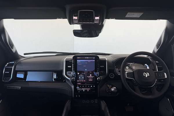 2024 RAM 1500 Laramie Sport Hurricane SO RamBox DT 4X4 SWB