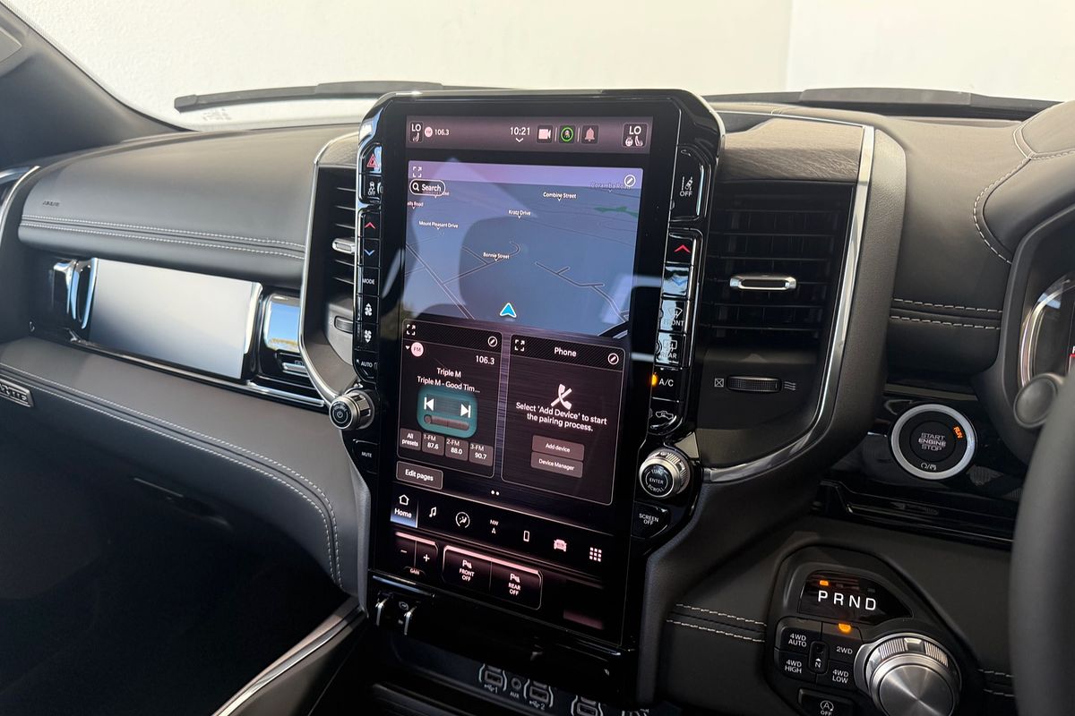 2024 RAM 1500 Laramie Sport Hurricane SO RamBox DT 4X4 SWB