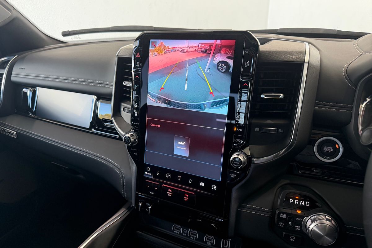 2024 RAM 1500 Laramie Sport Hurricane SO RamBox DT 4X4 SWB