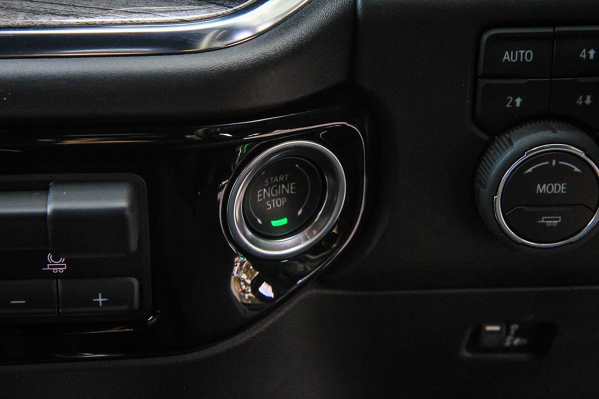 2025 Chevrolet Silverado HD LTZ Premium W/Tech Pack T1 4X4