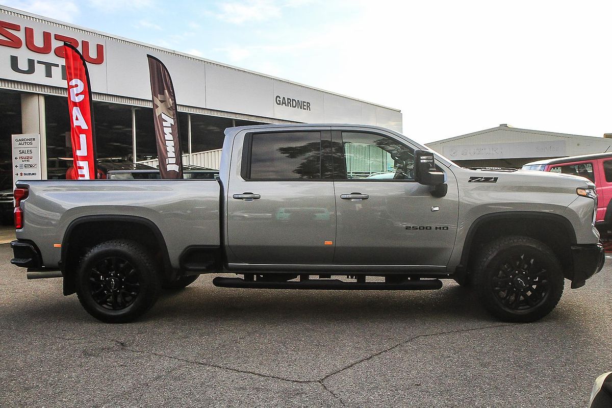 2025 Chevrolet Silverado HD LTZ Premium W/Tech Pack T1 4X4