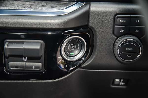 2025 Chevrolet Silverado HD LTZ Premium W/Tech Pack T1 4X4