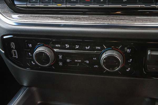 2025 Chevrolet Silverado HD LTZ Premium W/Tech Pack T1 4X4