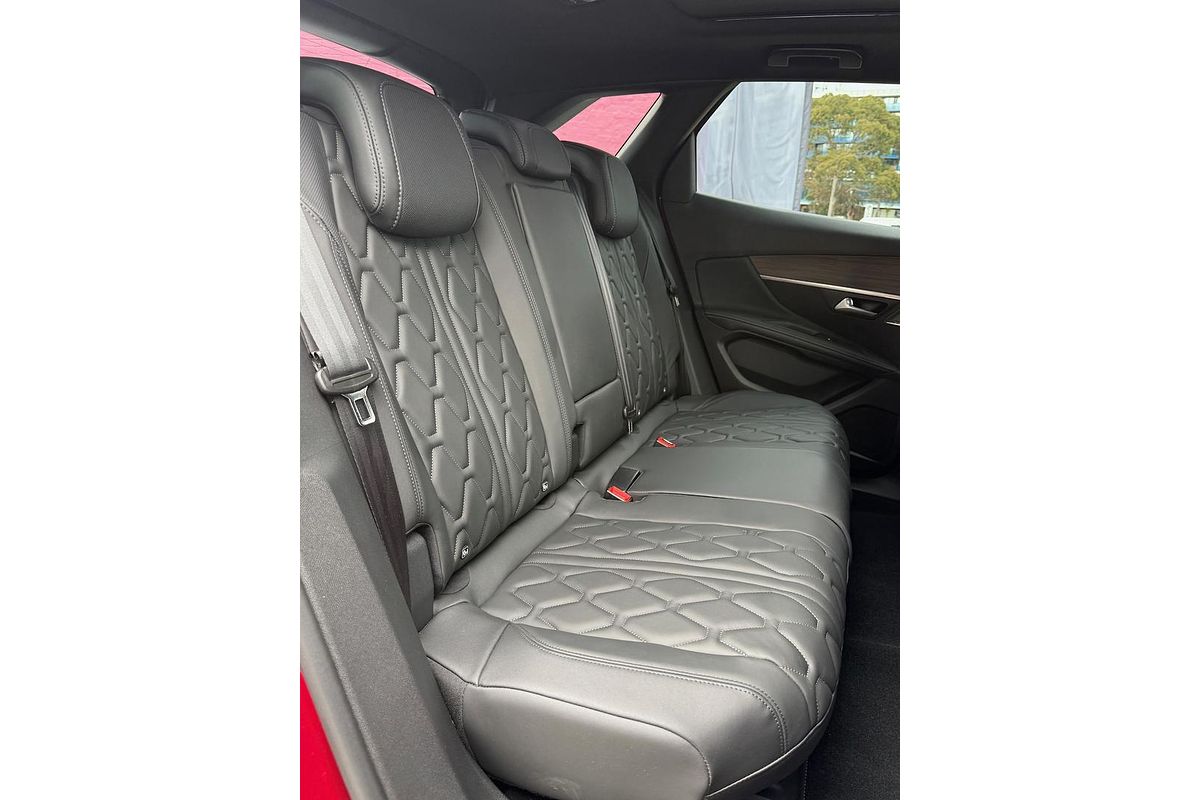 2022 Peugeot 3008 GT Sport P84