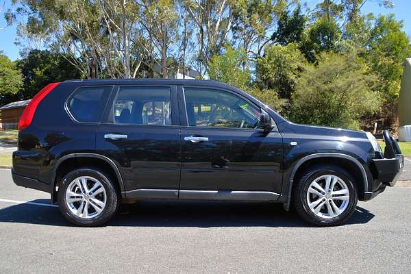2013 Nissan X-TRAIL ST T31