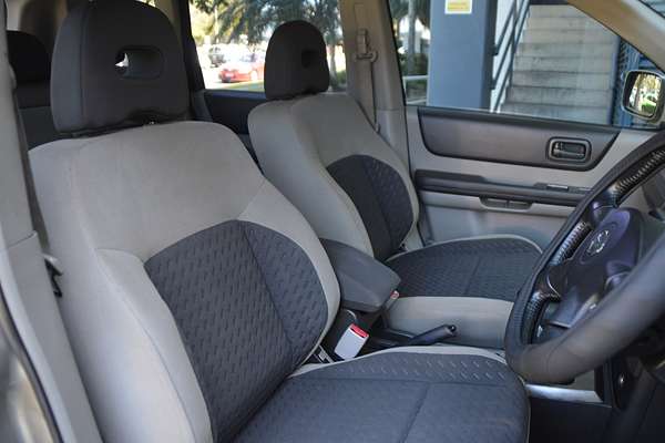 2004 Nissan X-TRAIL ST T30 II