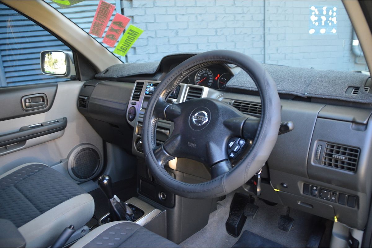 2004 Nissan X-TRAIL ST T30 II