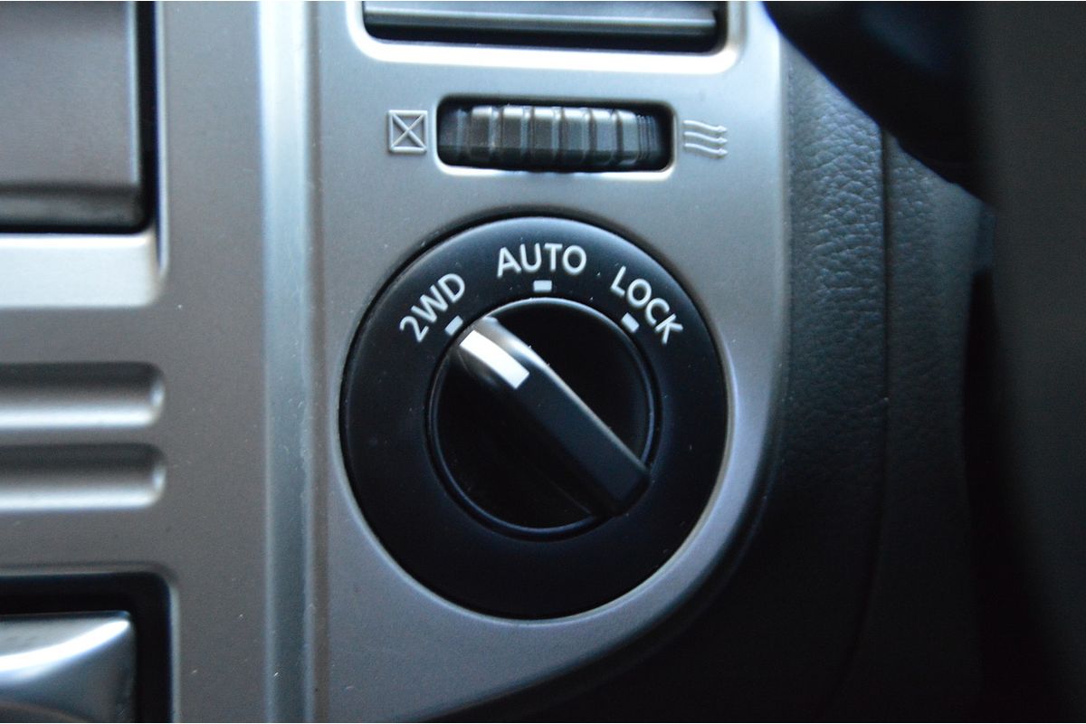 2004 Nissan X-TRAIL ST T30 II