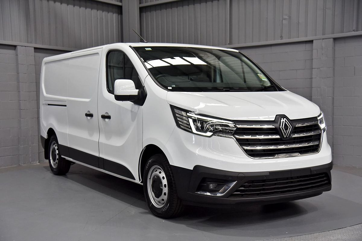 2025 Renault Trafic Premium X82 LWB Low Roof