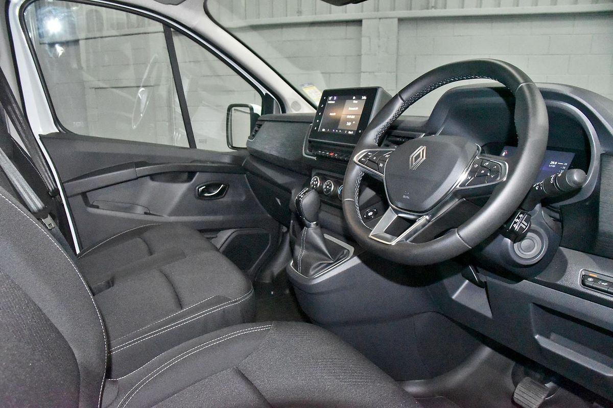 2025 Renault Trafic Premium X82 LWB Low Roof