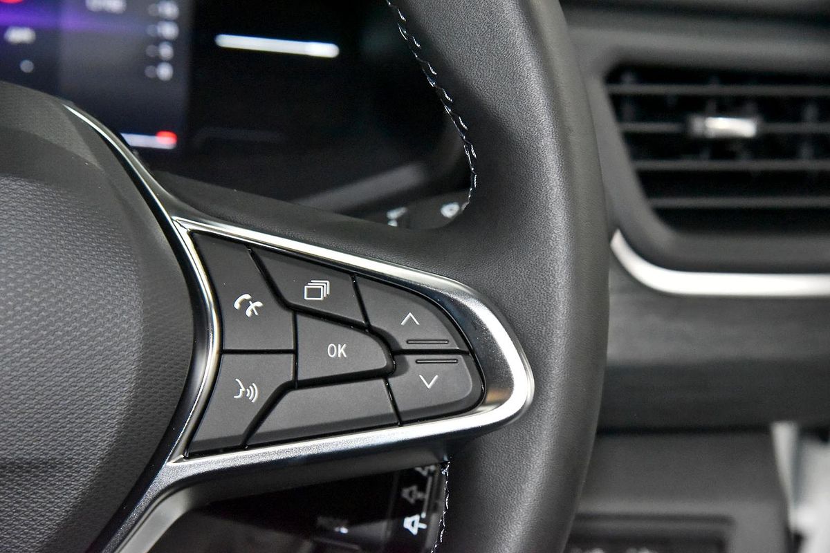 2025 Renault Trafic Premium X82 LWB Low Roof